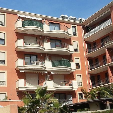 Residences Les Venitiennes Saint-Raphaël 外观 照片
