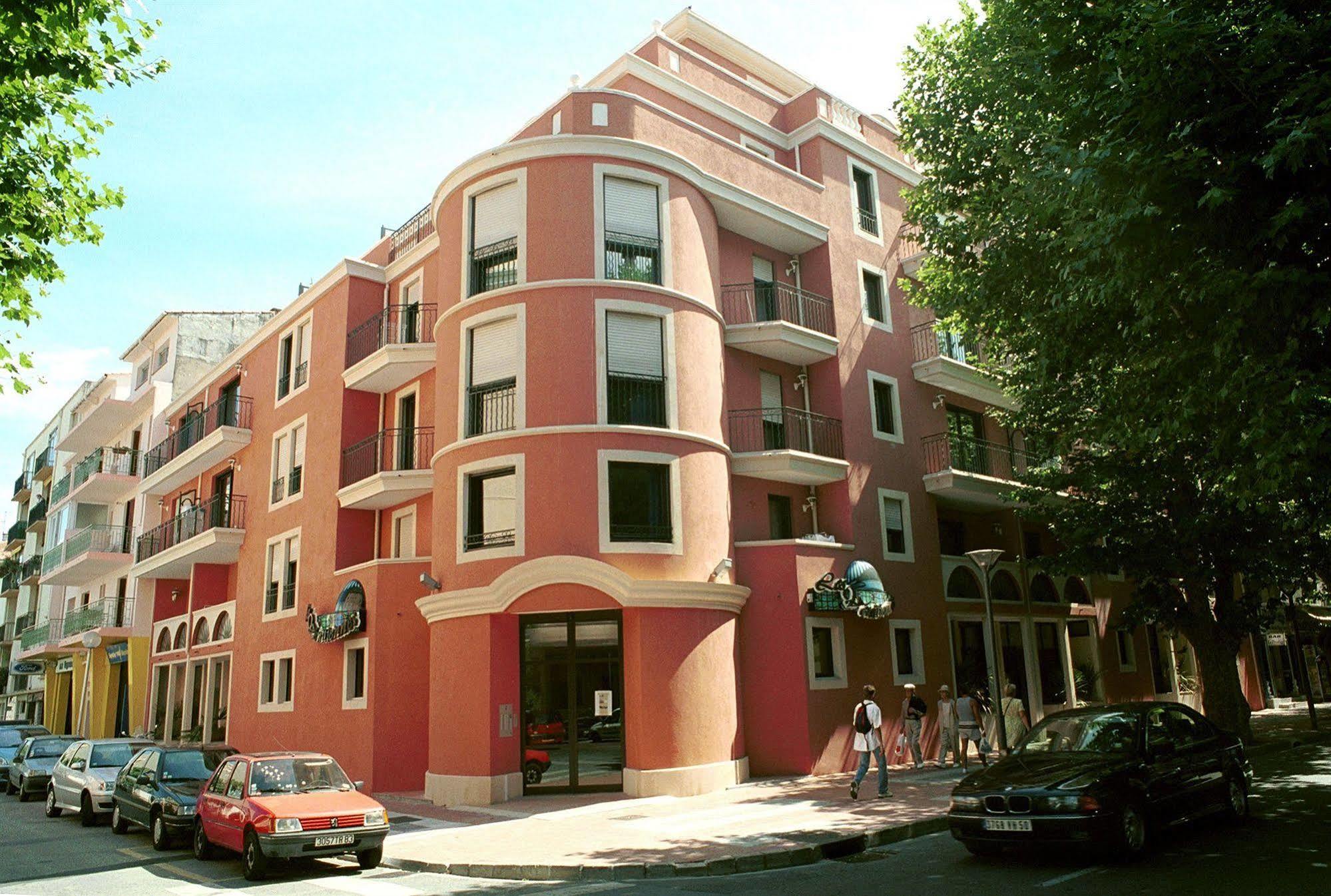 Residences Les Venitiennes Saint-Raphaël 外观 照片